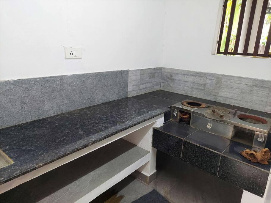 Forestay -3 Bhk Villa Kochi Pallipuram ภายนอก รูปภาพ